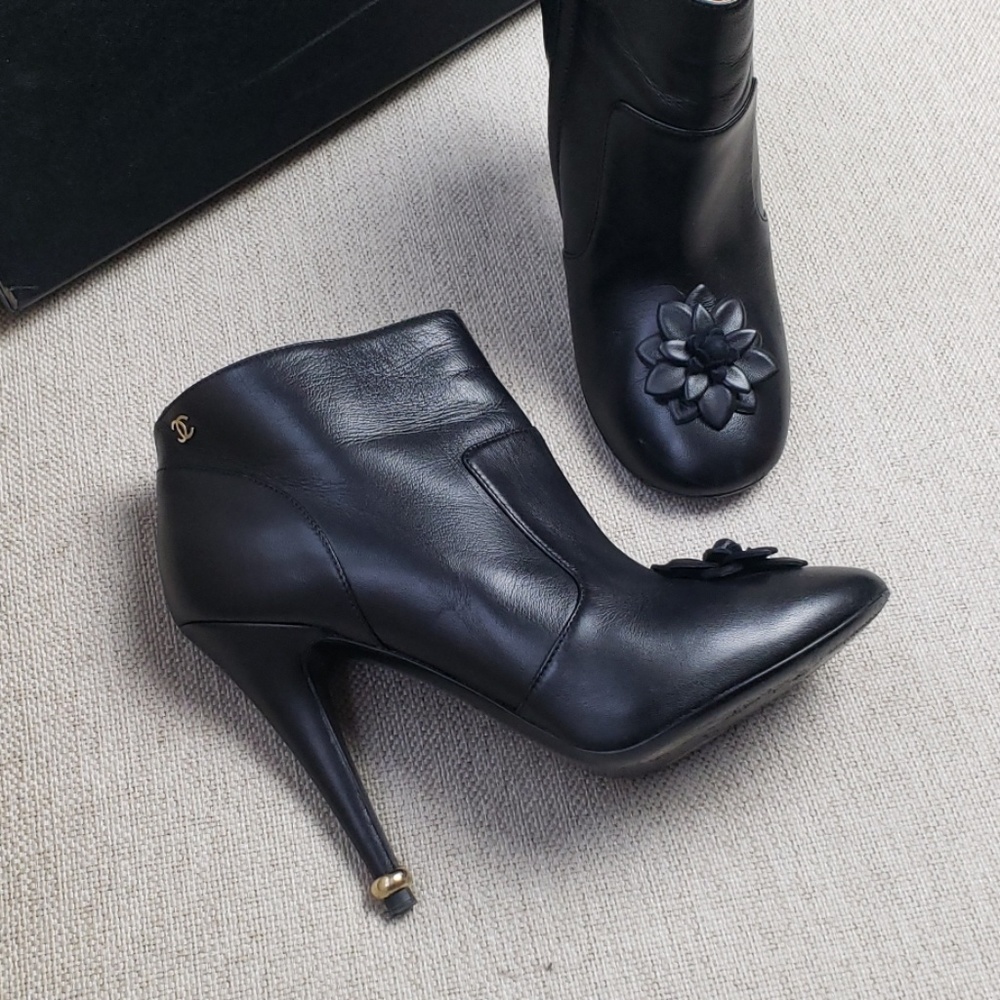 CHANEL booties